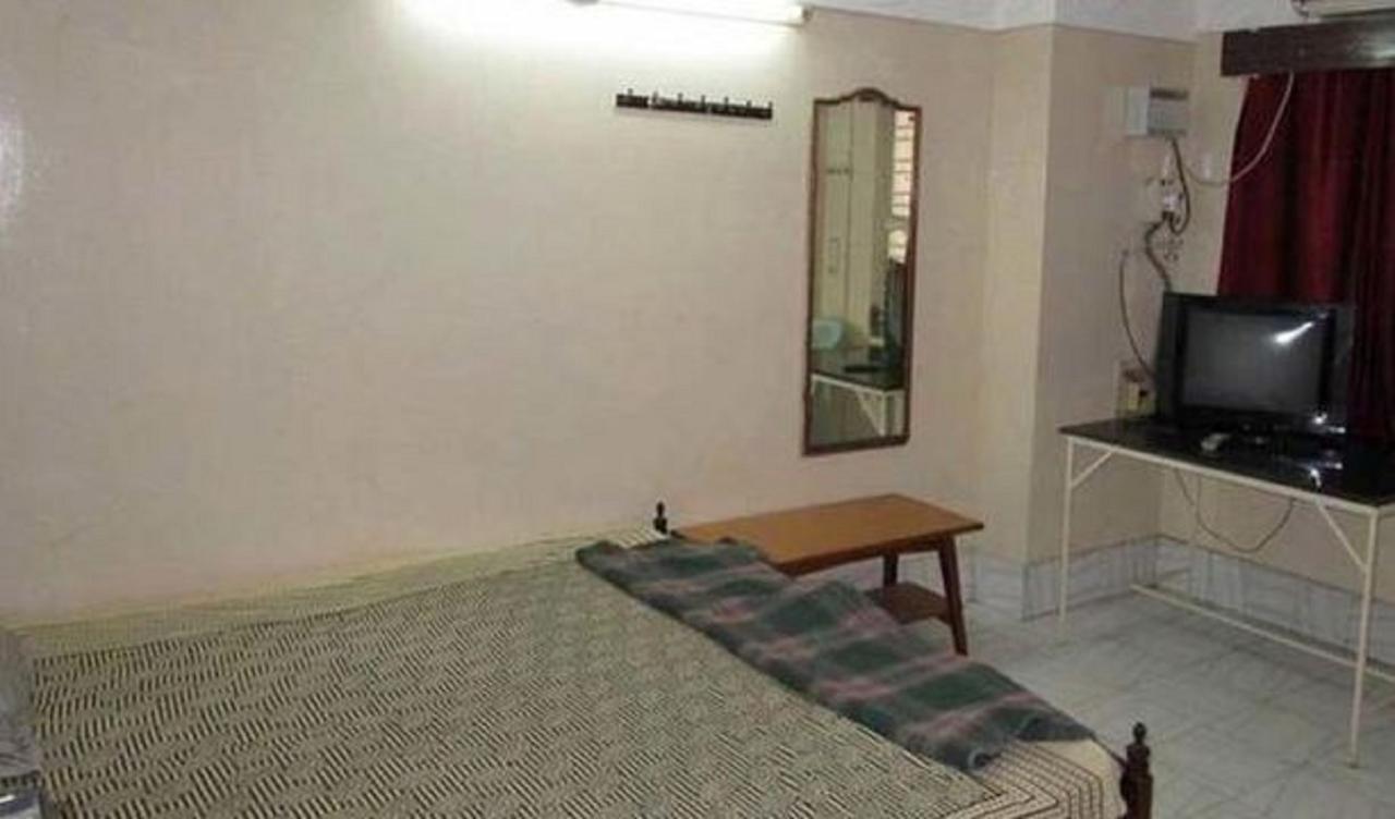 Hotel Kk Residency Чандигарх Экстерьер фото